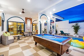 Full moon Bay hua hin Cha-am