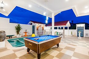 Full moon Bay hua hin Cha-am