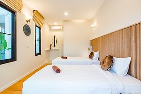 Full moon Bay hua hin Cha-am