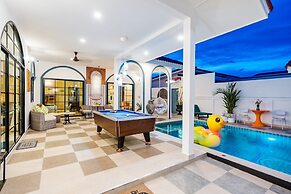 Full moon Bay hua hin Cha-am