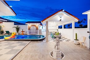 Full moon Bay hua hin Cha-am