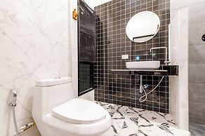 Full moon Bay hua hin Cha-am