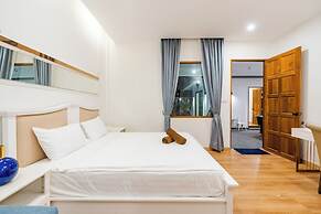 Full moon Bay hua hin Cha-am