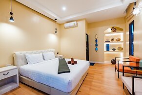 Full moon Bay hua hin Cha-am