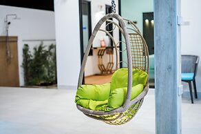 Full moon Bay hua hin Cha-am