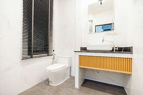 Full moon Bay hua hin Cha-am