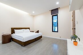 Full moon Bay hua hin Cha-am