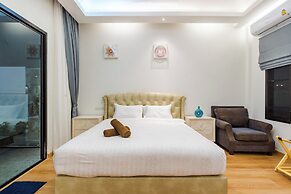 Full moon Bay hua hin Cha-am