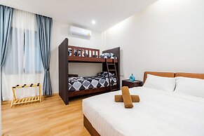 Full moon Bay hua hin Cha-am