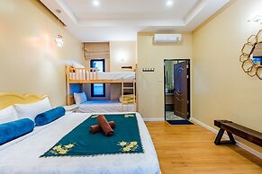 Full moon Bay hua hin Cha-am