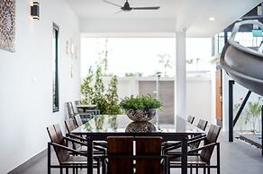 Full moon Bay hua hin Cha-am