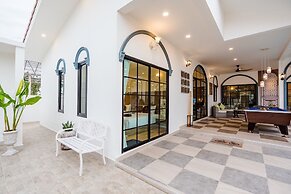 Full moon Bay hua hin Cha-am