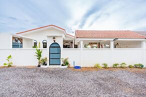 Full moon Bay hua hin Cha-am