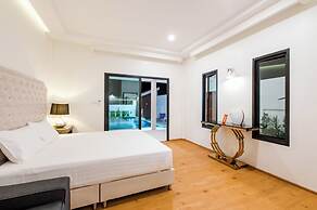 Full moon Bay hua hin Cha-am