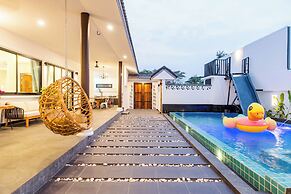 Full moon Bay hua hin Cha-am