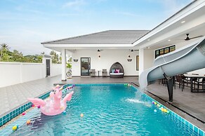 Full moon Bay hua hin Cha-am