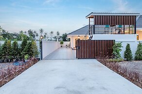 Full moon Bay hua hin Cha-am