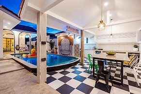 Full moon Bay hua hin Cha-am