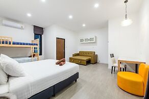 Full moon Bay hua hin Cha-am