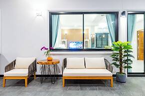 Full moon Bay hua hin Cha-am