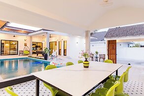 Full moon Bay hua hin Cha-am