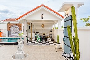 Full moon Bay hua hin Cha-am