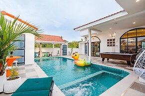 Full moon Bay hua hin Cha-am