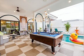 Full moon Bay hua hin Cha-am