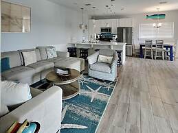 Es405- Port A's Flip Flops & Pop Tops