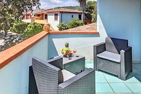 Residence with swimming pool in Ottiolu