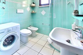 Residence with swimming pool in Ottiolu