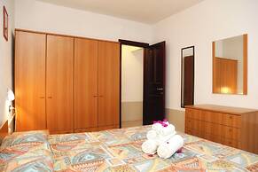 Residence with swimming pool in Ottiolu