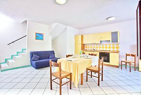 Residence with swimming pool in Ottiolu