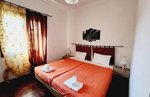 Alexandros 1 by Frangki