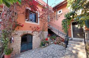 Alexandros 1 by Frangki