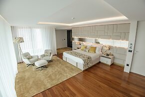 Valentina Residence by GuimaGold