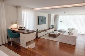 Valentina Residence by GuimaGold