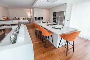 Valentina Residence by GuimaGold