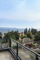 Downtown Apartment, Stunning Views, Terrace PL1 by Apartments Bariloch