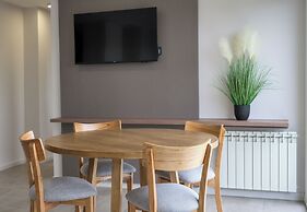 Downtown Apartment, Stunning Views, Terrace PL1 by Apartments Bariloch