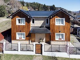 Cozy Mountain Cabins 5 min from Downtown SMA-CM by Apartments Bariloch