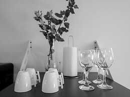 Cozy Mountain Cabins 5 min from Downtown SMA-CM by Apartments Bariloch