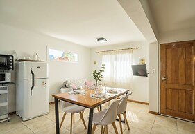 Cozy Mountain Cabins 5 min from Downtown SMA-CM by Apartments Bariloch