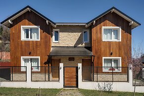 Cozy Mountain Cabins 5 min from Downtown SMA-CM by Apartments Bariloch