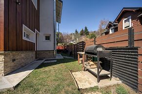 Cozy Mountain Cabins 5 min from Downtown SMA-CM by Apartments Bariloch