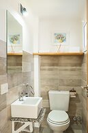 Cozy Mountain Cabins 5 min from Downtown SMA-CM by Apartments Bariloch