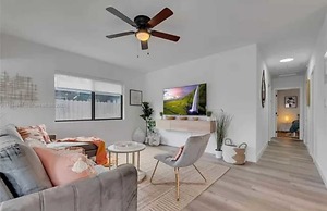 Boho Chic: 3BR Home With Pool