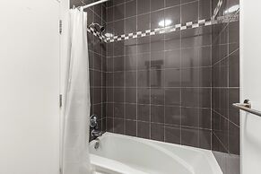 Boulevard Suites - M11