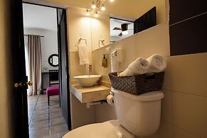 Hotel Punto 79