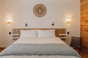 S Boutique Hotel